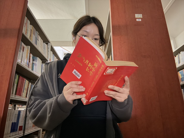 團(tuán)日活動|保定理工學(xué)院|管理學(xué)院|追尋紅色記憶，傳承革命精神