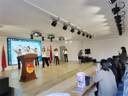 鳳凰花開，木已成材 —— 播音與主持藝術(shù)專業(yè)畢業(yè)匯演彩排精彩紛呈