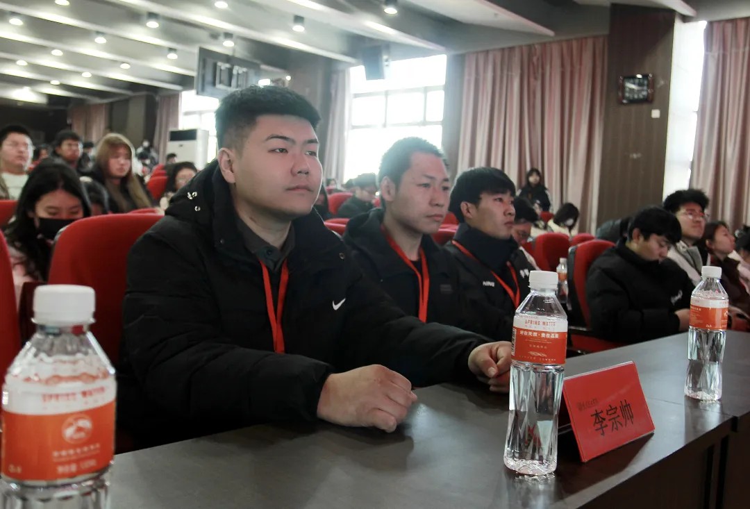 思政教育||“弘揚體育精神，不負青春年華”奧林匹克主題講座順利開展
