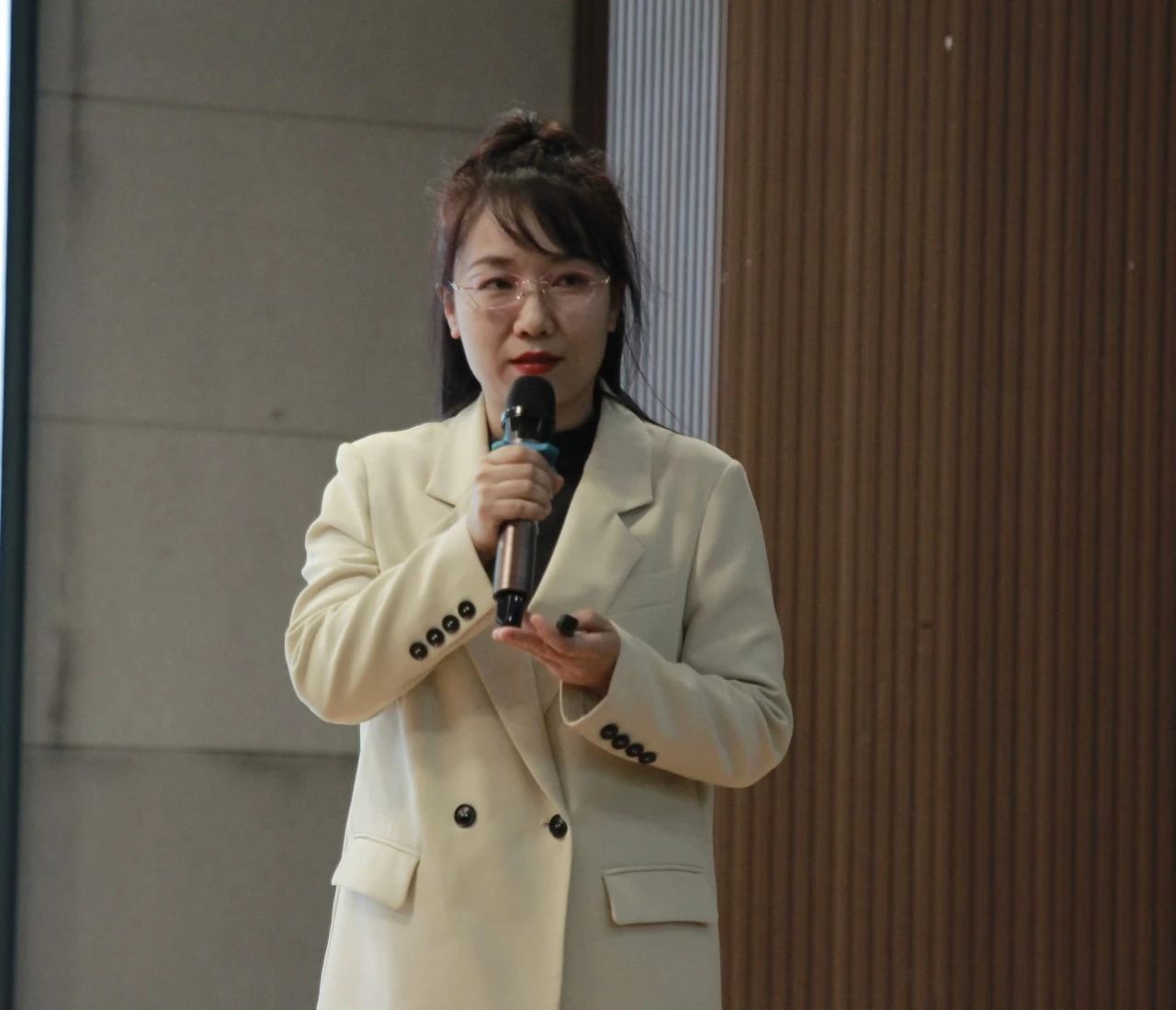 “一站式”學生服務(wù)｜解碼青春 助力成長｜保定理工學院開展全校心理委員培訓工作