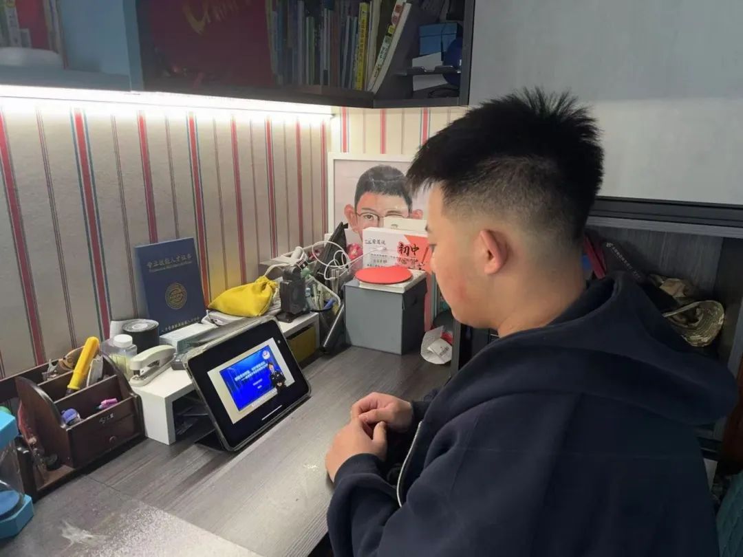 我校組織全體大學(xué)生觀看線上網(wǎng)絡(luò)防詐騙知識(shí)講座