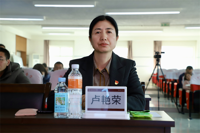 管理交流凝聚智慧力量 教學(xué)分享激發(fā)發(fā)展動(dòng)能—保定理工學(xué)院組織召開學(xué)習(xí)感悟分享交流會(huì)