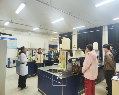 化學(xué)實驗室多維保障教學(xué)安全 助力實驗課堂高效開展
