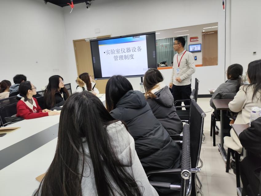 電子信息工程教研室開展實(shí)訓(xùn)室管理專題培訓(xùn)