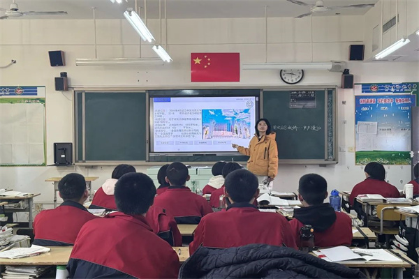 保定理工學(xué)院康復(fù)醫(yī)學(xué)院“寒假母校行”社會實(shí)踐活動系列（一）