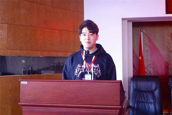 康復(fù)醫(yī)學院2025年寒假“六個一”特色社會實踐活動表彰大會