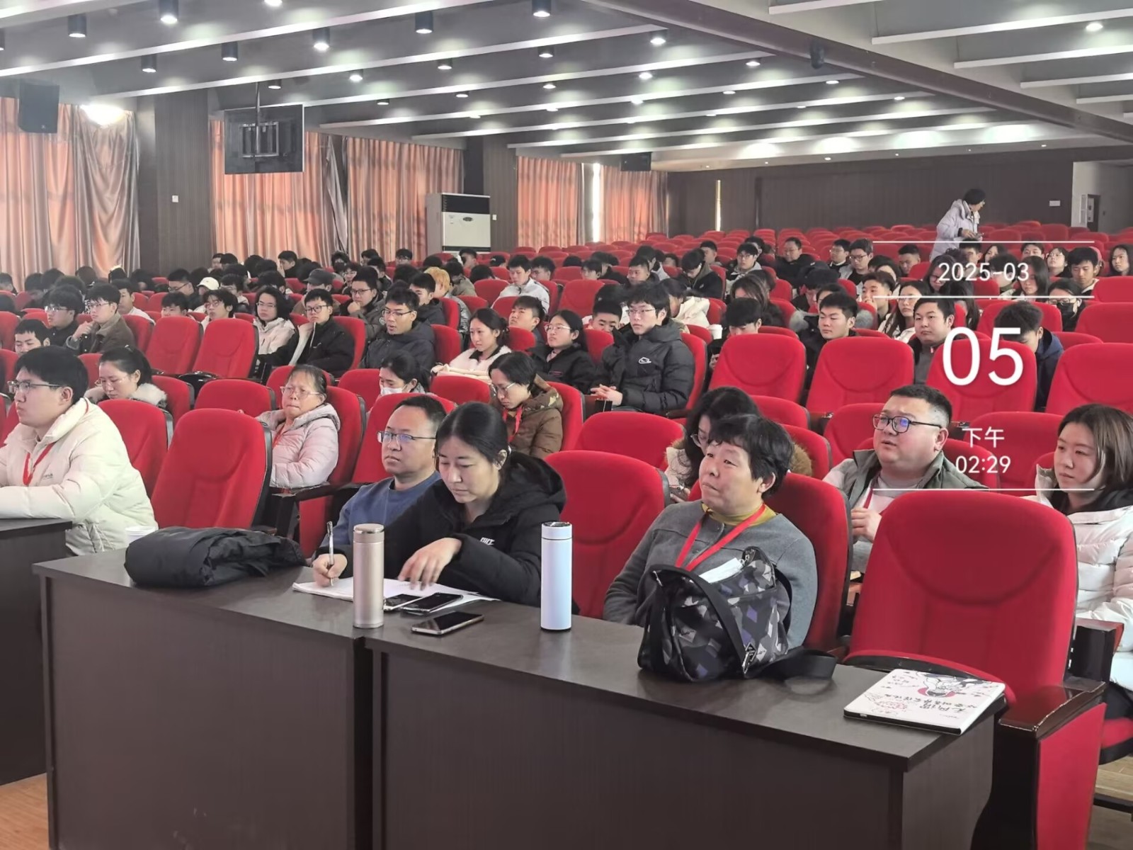 土木工程專業(yè)“被動節(jié)能型混凝土結構建造技術”講座