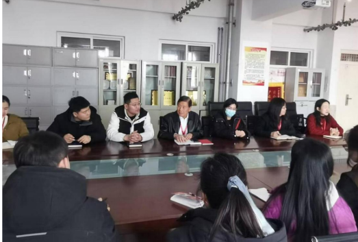 從嚴(yán)從細(xì)從實(shí)——我校基層黨支部組織生活會扎實(shí)有序開展