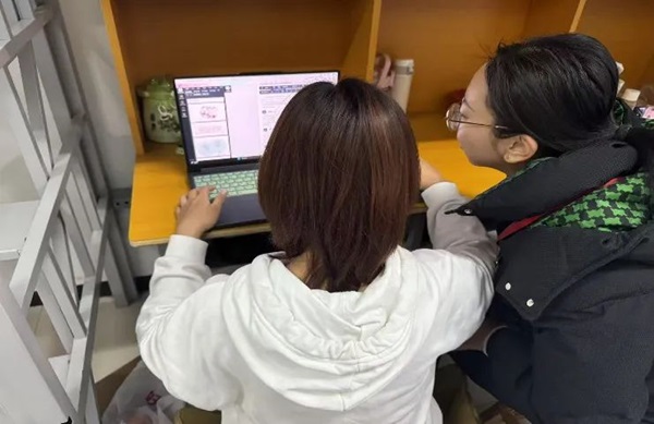 學(xué)風(fēng)建設(shè)|保定理工學(xué)院|管理學(xué)院|學(xué)風(fēng)建設(shè)正當(dāng)時，小組學(xué)習(xí)展新姿