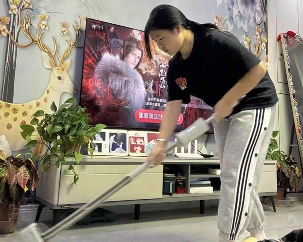 孝老愛親（九）|保定理工學(xué)院|管理學(xué)院|行孝老愛親，彰顯青春風(fēng)采