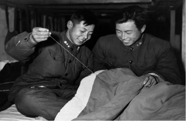 學(xué)習(xí)雷鋒|保定理工學(xué)院|管理學(xué)院|傳承雷鋒精神，共筑時代新風(fēng)