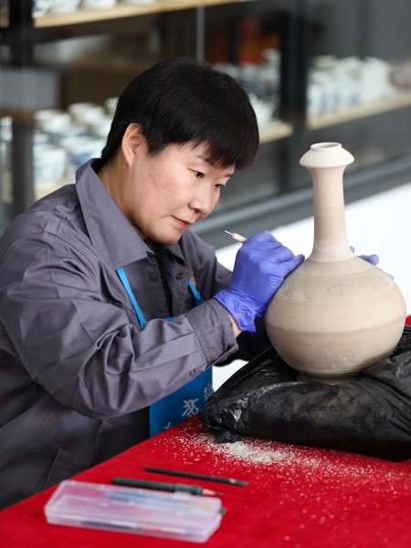“非遺薪火傳 校園綻芳華” 保定理工學(xué)院“非遺進(jìn)校園”系列活動(dòng)正式啟動(dòng)