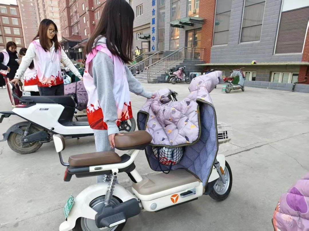 學習雷鋒精神，踐行教育使命——教育學院雷鋒月志愿服務(wù)活動
