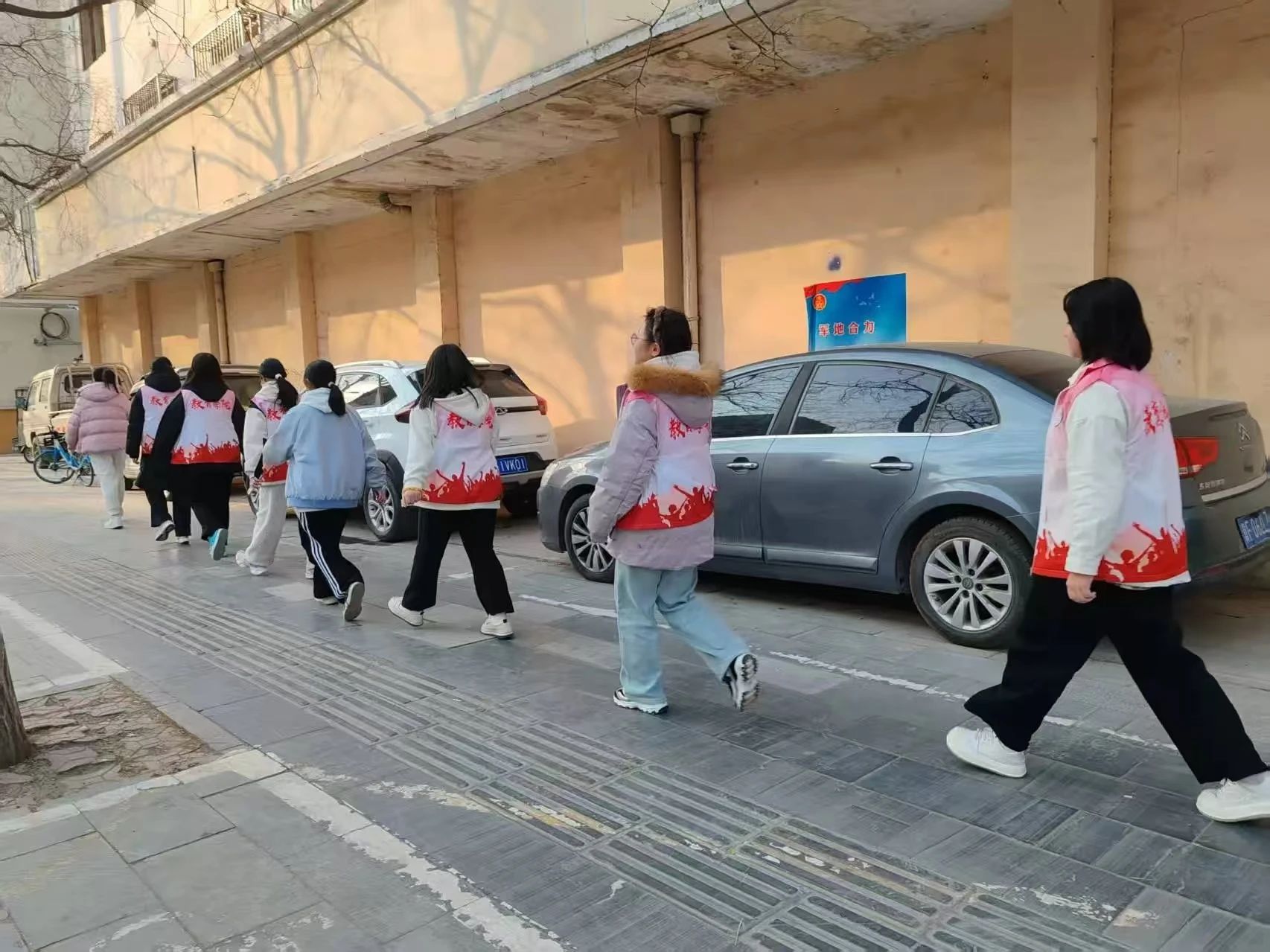 學習雷鋒精神，踐行教育使命——教育學院雷鋒月志愿服務(wù)活動