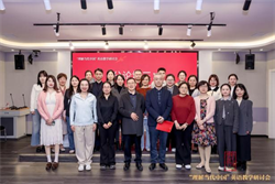 武大問道研教藝，外院載智悟中國