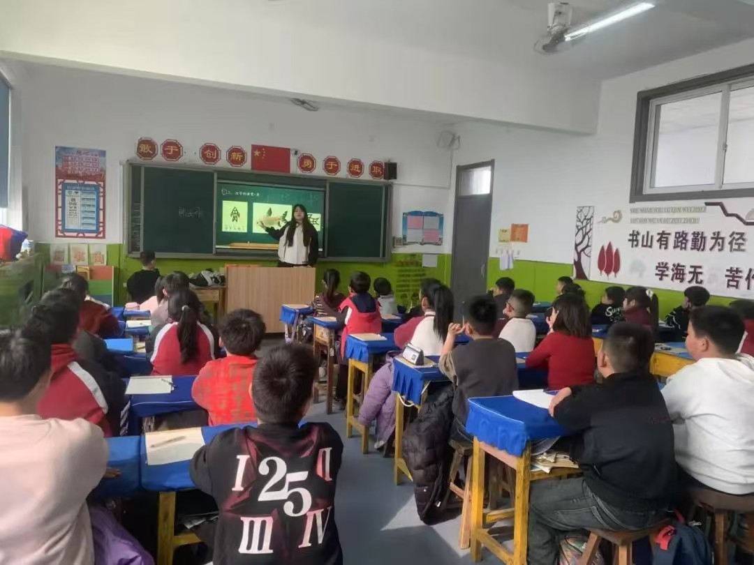 走進(jìn)大莊小學(xué)，激發(fā)語言學(xué)習(xí)熱情——普通話推廣活動