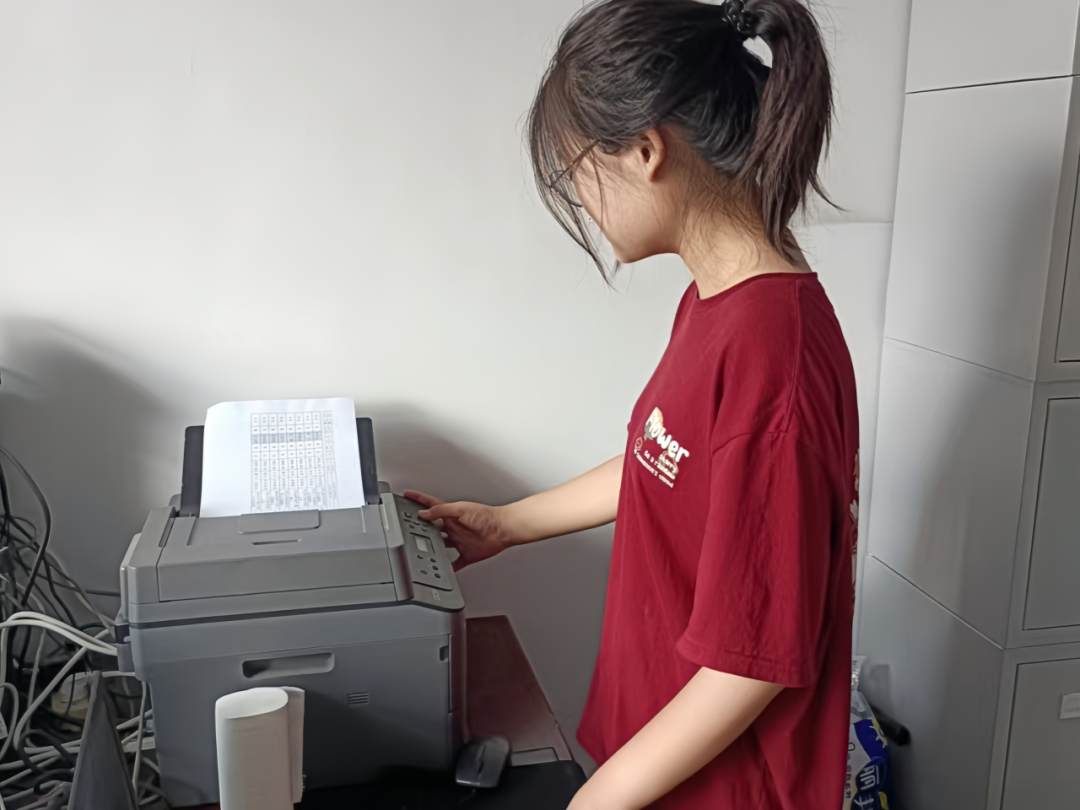 歸巢燕銜春，志愿暖桑梓（四）