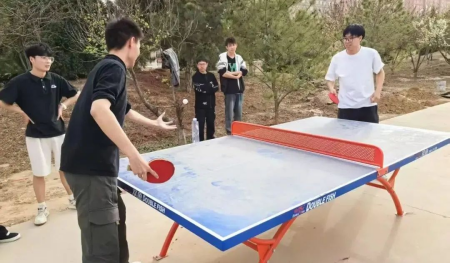 弘揚(yáng)體育精神 致敬體育之星