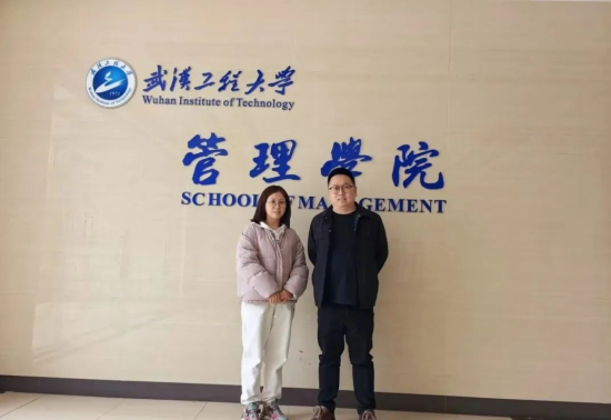 深化協(xié)同創(chuàng)新賦能全面發(fā)展——會(huì)計(jì)學(xué)院2025年4月工作月度總結(jié)
