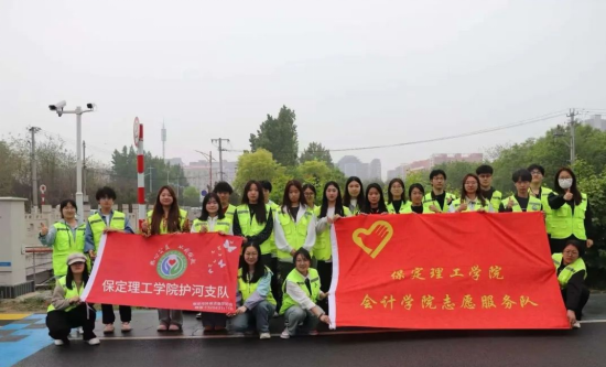 深化協(xié)同創(chuàng)新賦能全面發(fā)展——會(huì)計(jì)學(xué)院2025年4月工作月度總結(jié)