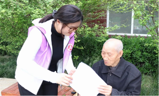 守護(hù)頭頂安全?，共建平安社區(qū)