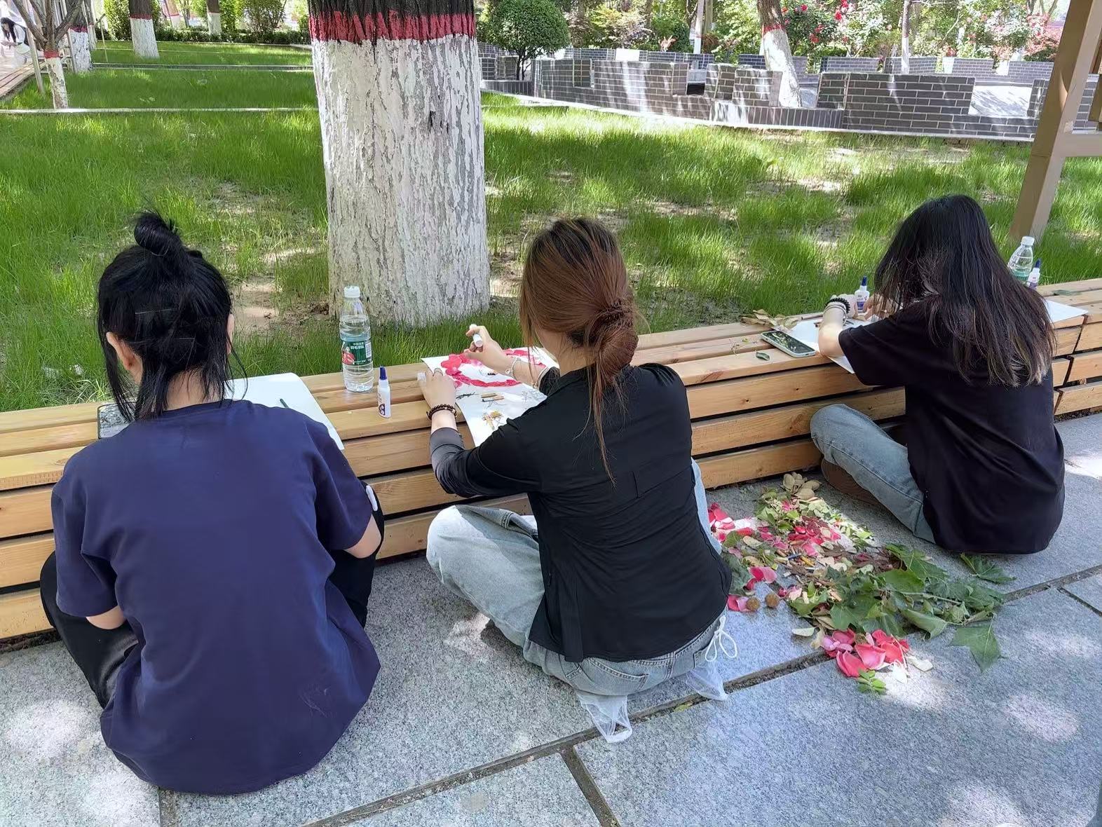 創(chuàng)意勞動課助力無煙校園與文明出行建設