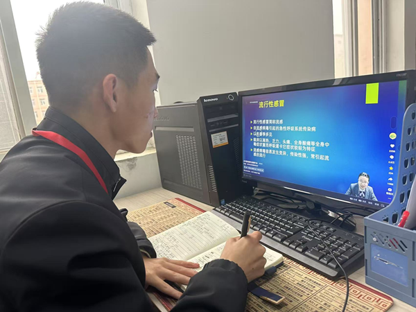安全教育|保定理工學(xué)院|管理學(xué)院|提高安全教育·共建平安校園