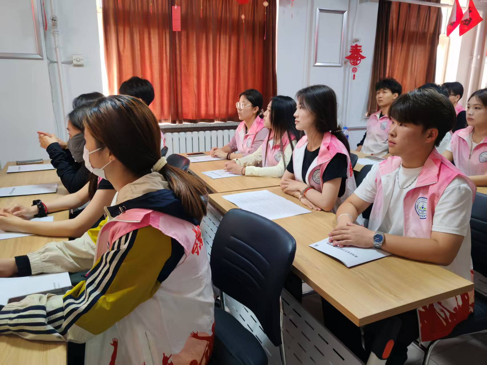 保定理工學(xué)院‖教育學(xué)院‖青春志愿映初心，紅色薪火共傳承