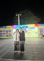 保定理工學(xué)院啦啦操隊 勇奪全國聯(lián)賽（保定站）公開青年乙組單項冠、亞軍