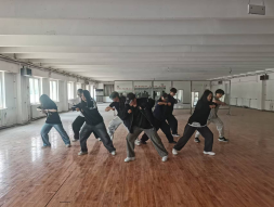 以舞為劍，破風(fēng)斬浪：保定理工學(xué)院勇創(chuàng)省啦啦操錦標(biāo)賽佳績
