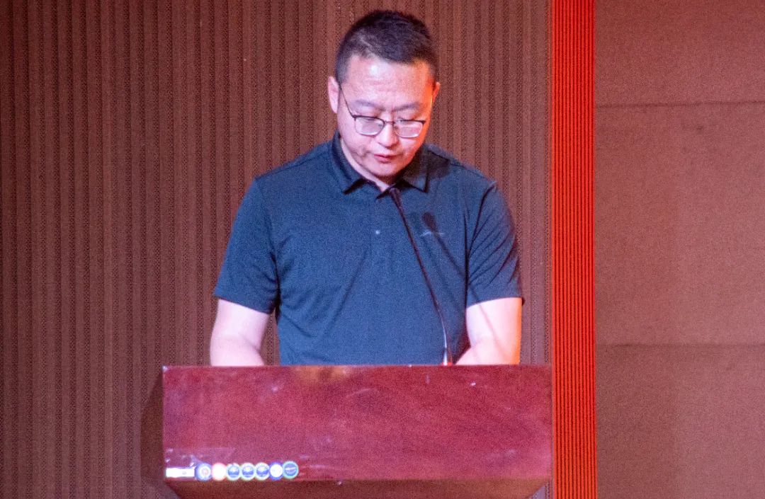 “礪技修能擔(dān)使命 勇毅篤行樹楷?！薄Y源學(xué)院2024年度表彰大會(huì)圓滿舉行