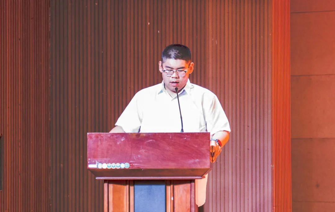 “礪技修能擔(dān)使命 勇毅篤行樹楷?！薄Y源學(xué)院2024年度表彰大會(huì)圓滿舉行